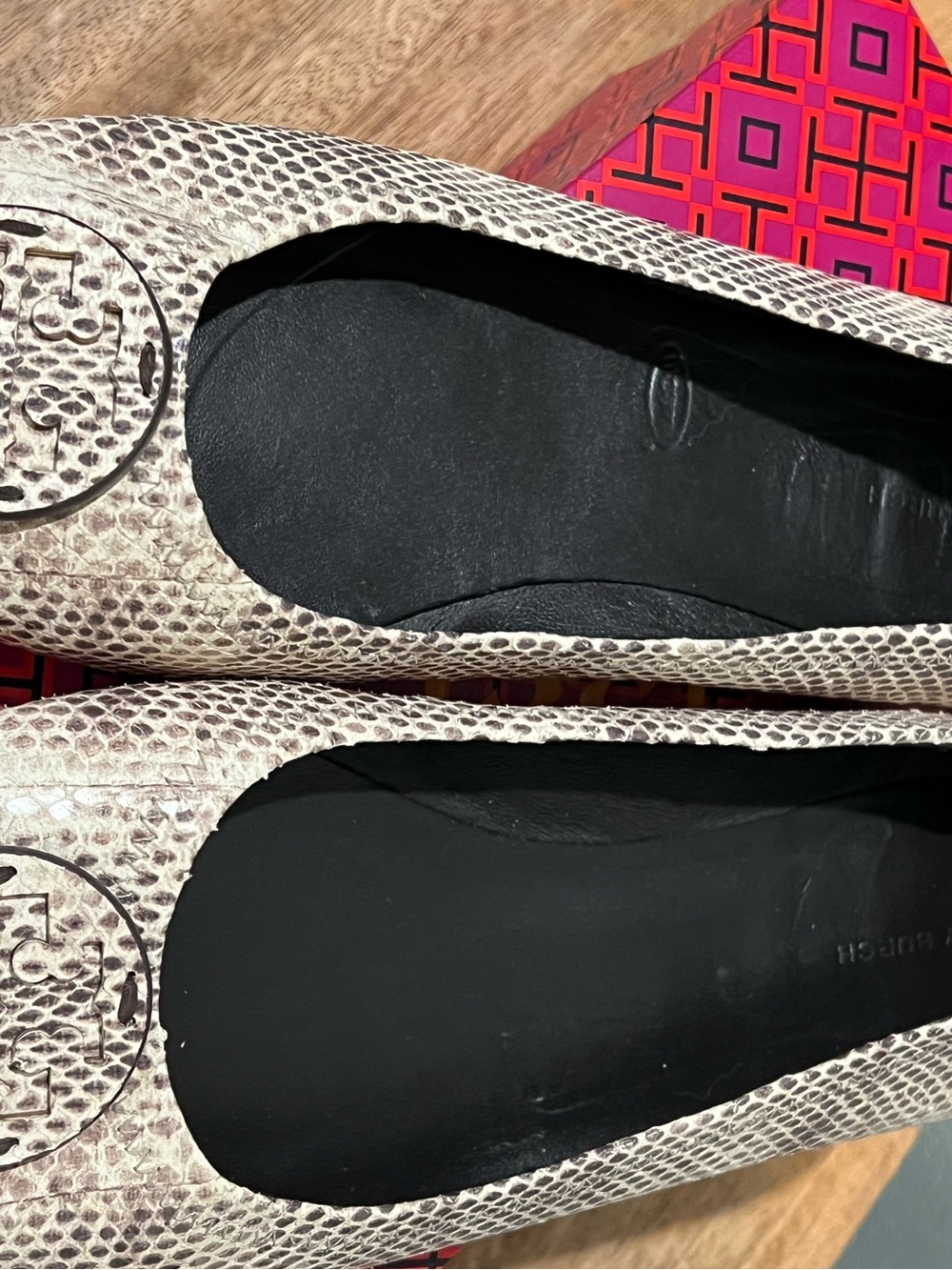 Tory Burch Cream Snakeskin-Print Ballet Flats with Black Insole